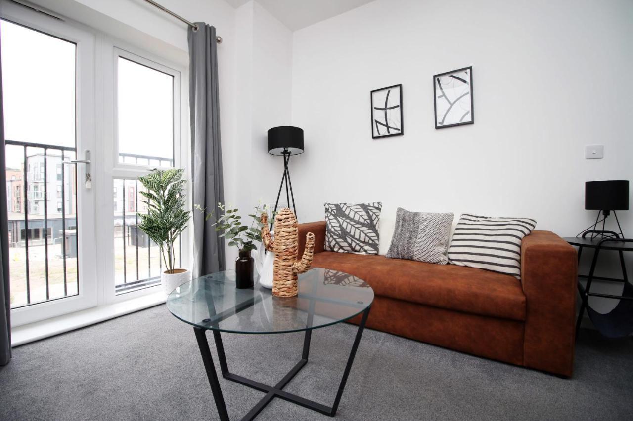 Beachview By Mia Living Close To Beach, Free Parking, Modern 2 Bedroom Apartment Barry Ngoại thất bức ảnh