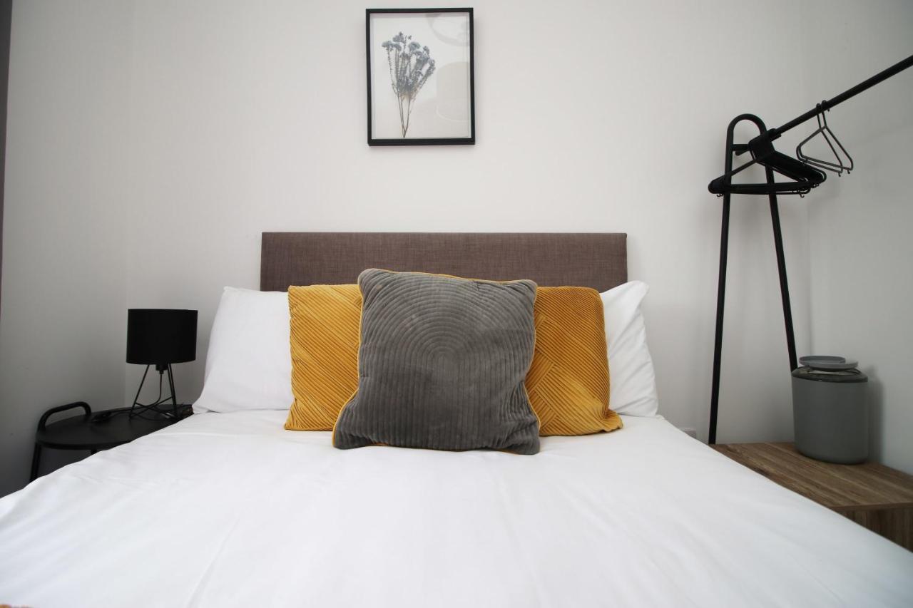 Beachview By Mia Living Close To Beach, Free Parking, Modern 2 Bedroom Apartment Barry Ngoại thất bức ảnh