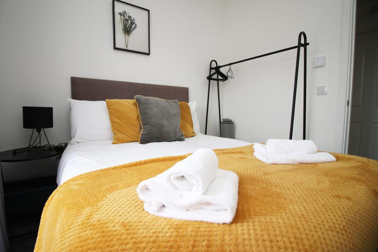 Beachview By Mia Living Close To Beach, Free Parking, Modern 2 Bedroom Apartment Barry Ngoại thất bức ảnh